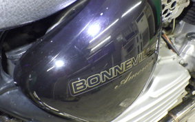 TRIUMPH BONNEVILLE AMERICA 2002