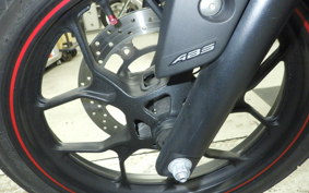 YAMAHA YZF-R25 A