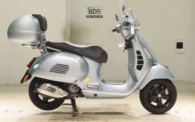 VESPA GTS300 SUPER 2022