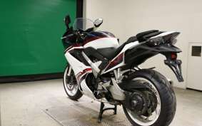 HONDA VFR800F 2019 RC79