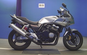 HONDA CB400 SUPER BOLDOR VTEC NC39