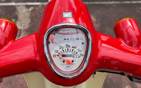 HONDA SUPER CUB 50 HELLOKITTY AA09