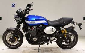 YAMAHA XJR1300 C 2015