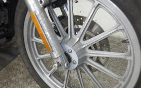 HARLEY XL883 2005