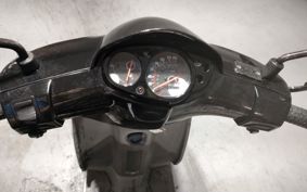 APRILIA SR MOTARD125 ..