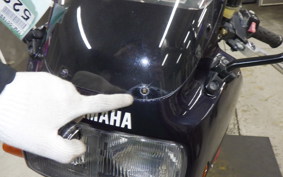 YAMAHA FZ750 1985 1FM