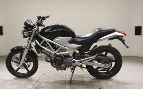 HONDA VTR 250 Gen. 2 2012 MC33