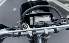 SUZUKI DJEBEL250XC SJ45A