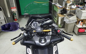 YAMAHA T-MAX 530 2015 SJ12J