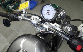 TRIUMPH BONNEVILLE AMERICA 2002