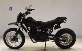 YAMAHA TW225 DG09J