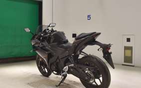 YAMAHA YZF-R25 2024 RG43J