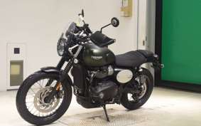 TRIUMPH STREET SCRAMBLER 2018