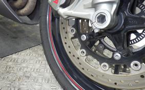 TRIUMPH SPEED TRIPLE R 2016