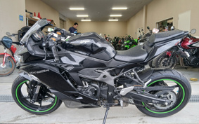 KAWASAKI Z400 2022 EX400L