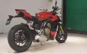 DUCATI STREETFIGHTER V4 S 2021