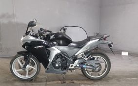 HONDA CBR250R MC41