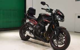 TRIUMPH STREET TRIPLE R 2021