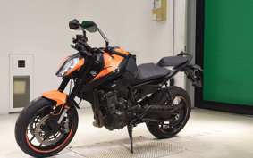 KTM 890 DUKE 2023