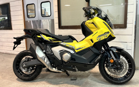 HONDA X-ADV 750 2026 RH21