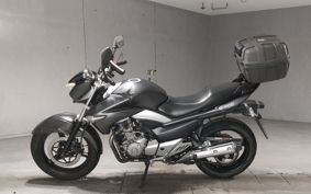 SUZUKI GSR250 GJ55D