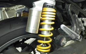 SUZUKI INAZUMA 400 (GSX400) 2000 GK7BA