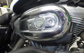 HARLEY XL883L 2013