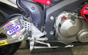 HONDA CBR600RR 2003 PC37