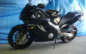 HONDA CBR600F 2002 PC35