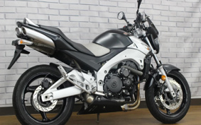 SUZUKI GSR600 2006 B9111