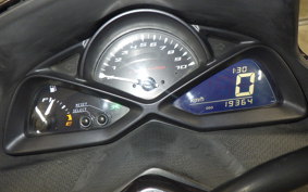 YAMAHA S-MAX 2014