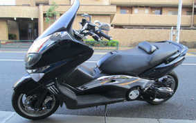 YAMAHA T-MAX 2004 SJ04J