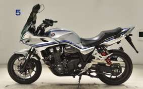 HONDA CB1300SB SUPER BOLDOR 2024 SC54