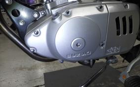 SUZUKI GN125 H 2004