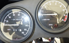 YAMAHA FZR400 1WG