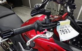 HONDA VFR800X 2015 RC80