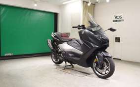YAMAHA T-MAX 560 2026 SJ21J