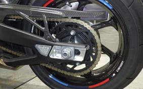 BMW M1000R 2023