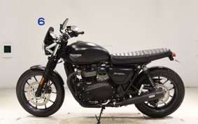 TRIUMPH STREET TWIN 2018