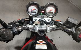 HONDA VTR 250 MC33