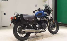TRIUMPH BONNEVILLE T100 2023