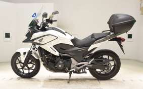 HONDA NC750X 2016 RC72