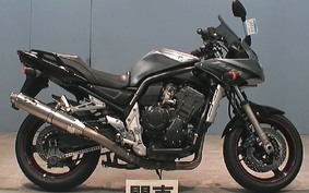 YAMAHA FZS1000 FAZER 2004 RN06