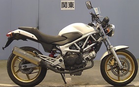 HONDA VTR 250 Gen. 2 MC33