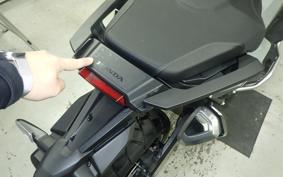 HONDA X-ADV 750 2021 RH10