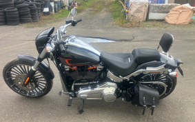 HARLEY FXBR 2023 YEZ