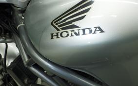 HONDA VTR 250 2023 MC33