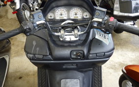 SUZUKI SKYWAVE 250 (Burgman 250) S 2 CJ43A