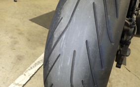 YAMAHA YZF-R6 2019