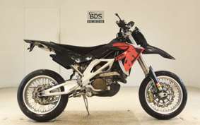 APRILIA SXV550 2006